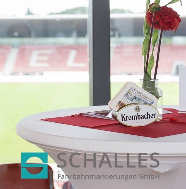 SCHALLES VIP-Lounge.jpg